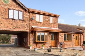28, Hadleigh Green, Scunthorpe DN17 3NJ