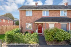 8, Lale Walk, Peterborough PE8 6EJ