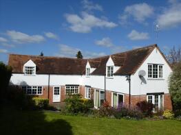 Baytrees, Mill Lane, Broom, Alcester B50 4HR