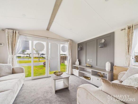 Willerby Salisbury Lounge Patio Doors Silver Sands