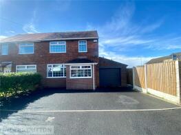 1, North View Close, Oldham OL4 4JQ