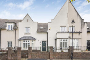 10, Prioress Crescent, Greenhithe DA9 9GE