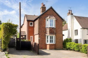 189 Oak Cottage, The Street, Leatherhead KT24 6HR
