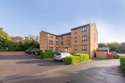 Walpole Road, Slough, SL1
