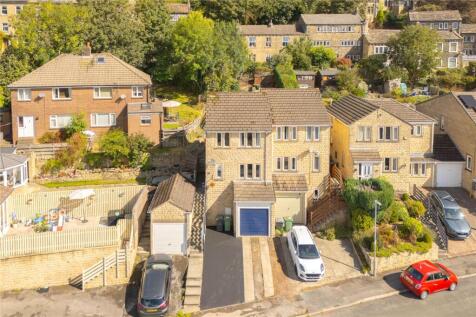 Fullwood Drive, Golcar, Huddersfield, HD7