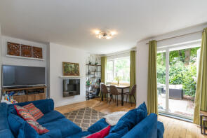 Flat 2, Shaftesbury Court, Shaftesbury Street, Hackney, London N1 7HL