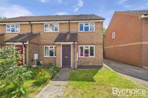 30, Lynns Hall Close, Sudbury CO10 0FH
