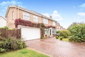 1, Manor Close, Kirk Smeaton, Pontefract WF8 3LZ