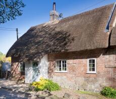 1, Vine Cottages, Handley Street, Ebbesbourne Wake SP5 5JG