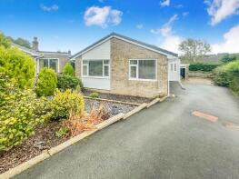 8, Grampian Close, Shelley, Huddersfield HD8 8NH