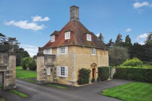 Windrush Lodge, Middleton Park, Bicester OX25 4AQ