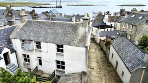 39, Graham Place, Stromness KW16 3BY