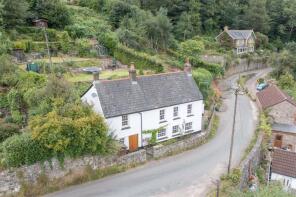 Lion Cottage, Craig-las Road, Monmouth NP25 4TE
