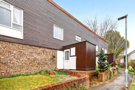 Naseby, Bracknell, Berkshire, RG12