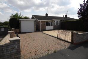 25, Oaklands Avenue, Huntingdon PE28 2QF
