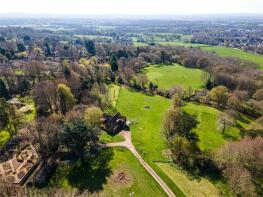 Stonesmead, Stoneswood Road, Oxted RH8 0QY