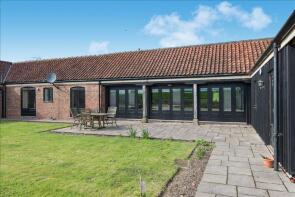 Chapmans Barn, Cawston Road, Norwich NR10 4PQ