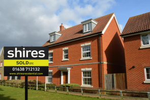 4, Hazel Walk, Bury St. Edmunds IP28 8UT