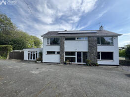 Trewen, Fron Road, Llangefni LL77 7HB