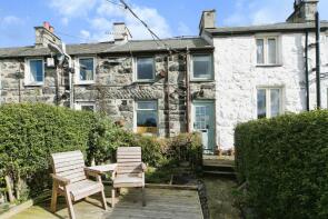 4, Bakehouse Street, Rhes Uchaf, Bangor LL57 4EU