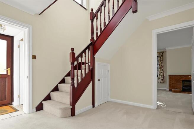 Entrance Hall (2).jpeg