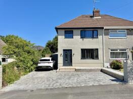 11, Bryn Siriol, Fforestfach, Swansea SA5 8HU