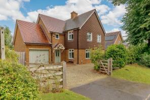 Selby Lodge, Ashampstead Road, Bradfield, Reading RG7 6BH