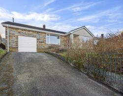 9, Rosecraddoc View, Tremar PL14 5SH