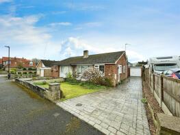 5, Brackenbury Close, Cadeby, Doncaster DN5 7ST