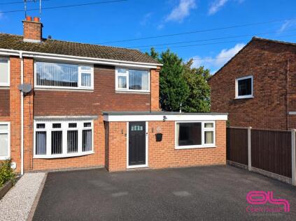Handsacre Close, Swadlincote