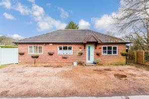 Highcroft, Nightingale Lane, Sevenoaks TN14 6BY