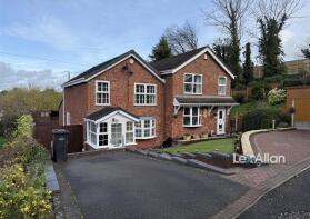 21, Bagnall Walk, Brierley Hill DY5 2SS