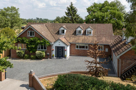 Saleway, Droitwich, Worcestershire WR9 7JY