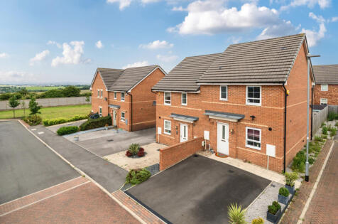 Perry Grove, Morley, Leeds, West Yorkshire, LS27