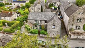 Bank Top, Main Street, Bakewell DE45 1JE