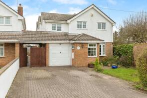 2, Newland Cottages, New Passage Road, Bristol BS35 4LZ
