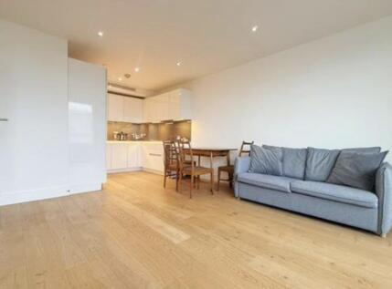 Flat , Lombard Wharf, Lombard Road, London