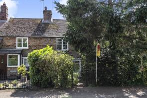 Rosedale Cottage, Banbury Road, Daventry NN11 6XY