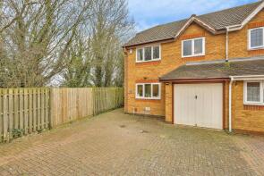 53, Sandhurst Close, Northampton NN4 0DA