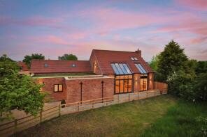 Highview House, Village Street, Nottingham NG12 3GA