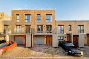 5, Vinca Mews, Edgware, London NW7 1TD