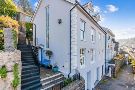 South Ford Road, Dartmouth