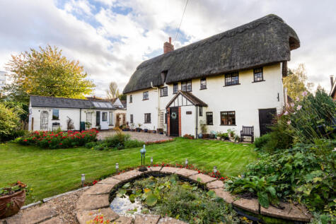 Watts Yard, Manuden, Bishop's Stortford, Essex, CM23