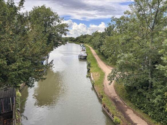 CANAL