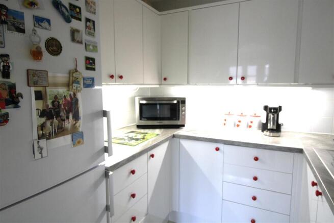 kitchen1.JPG