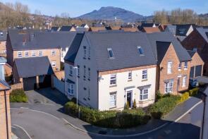25, Jasper Tudor Crescent, Abergavenny NP7 9AZ