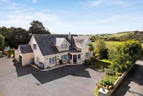 Rowen, Old Hill, Newton Abbot TQ12 6JU