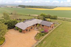 Hunters Chase, Rockbourne Road, Salisbury SP5 4LP