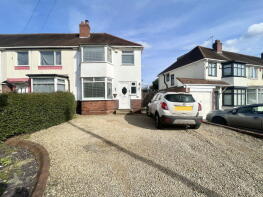 25, Newland Grove, Dudley DY2 0TJ
