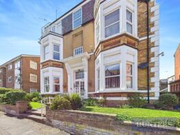 Flat 4, 55, Esplanade Road, Scarborough YO11 2AT